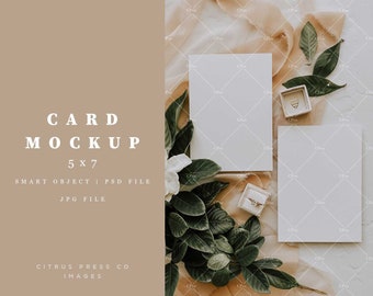 Mockup invitación de boda, tarjeta de doble cara 5x7, descarga instantánea, tarjeta de invitación Mock Up, mockup de papelería, invitación a Mockup, foto de stock