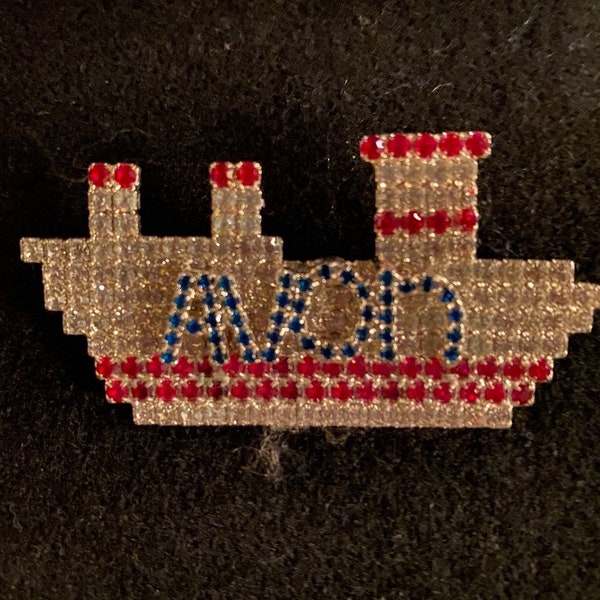 Avon Ship Ocean Liner Pin for Representatives Incentive Award Bauer Costume Jewelry Rhinestones Patriotic 1990s