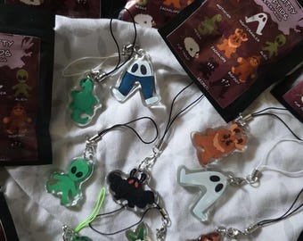 Witziger mystischer Cryptid Anhänger Gacha!