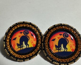 Scary Black cat beaded earrings on leverback posts  Native American , indigenous , Halloween
