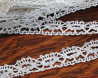 24 Yds Antique Bobbin Lace, Unused, Narrow 3/4" wide PRICED FOR ALL