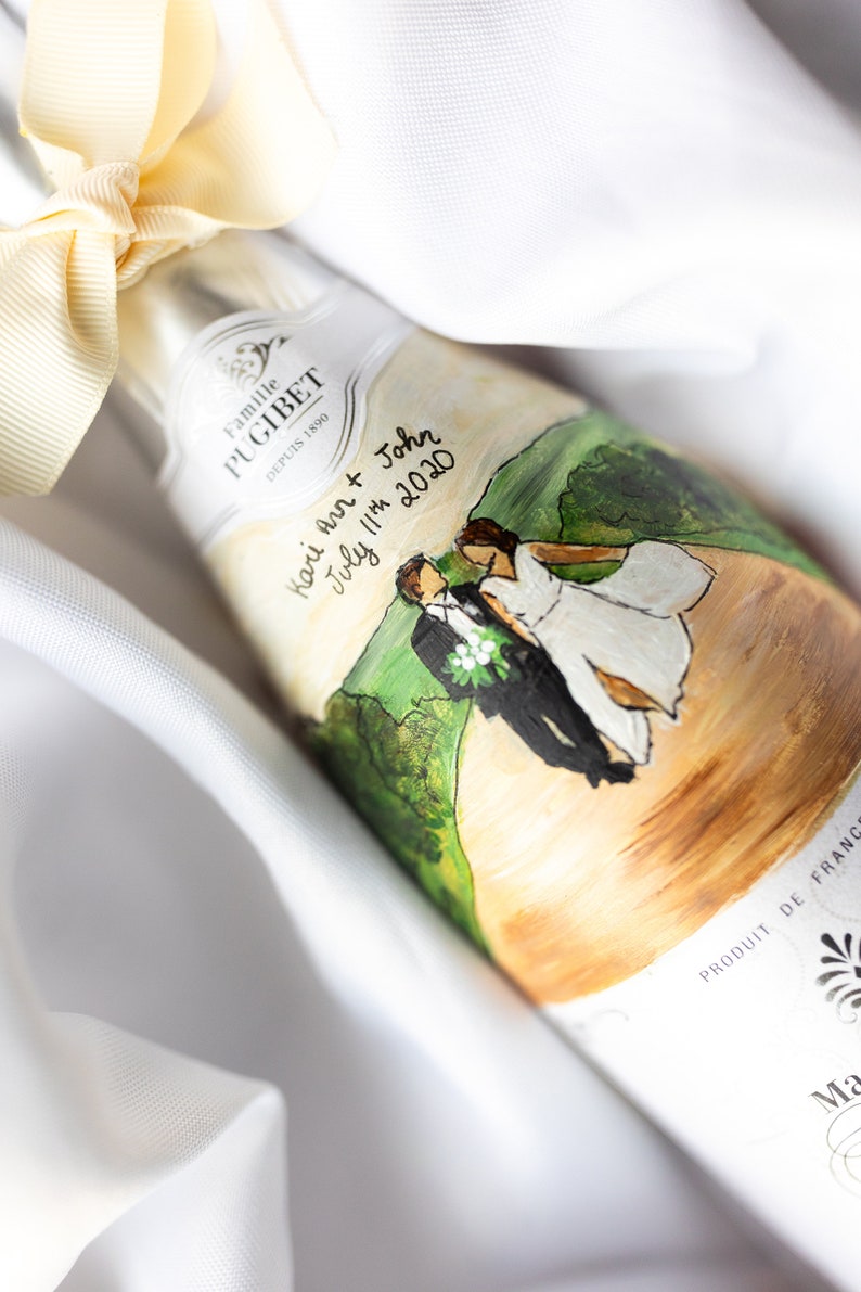 Custom Wedding gift hand painted on Sophie DRY champagne bottle, Custom Engagement gift hand painted NON alcohol champagne bottle, bride image 5