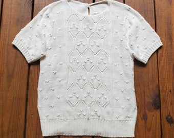 Vintage 80's 90's M cream textured crew neck keyhole short sleeve knit sweater top