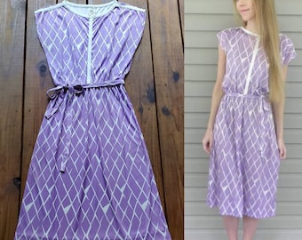 Sears size 12 S/M vintage 60's 70's pastel lilac purple & white geometric diamond print retro midi dress w/ tie belt