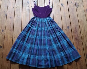 Vintage 40's 50's XS/S rich dark purple velvet & blue plaid sequin spaghetti strap scoop neck full classic retro maxi dress