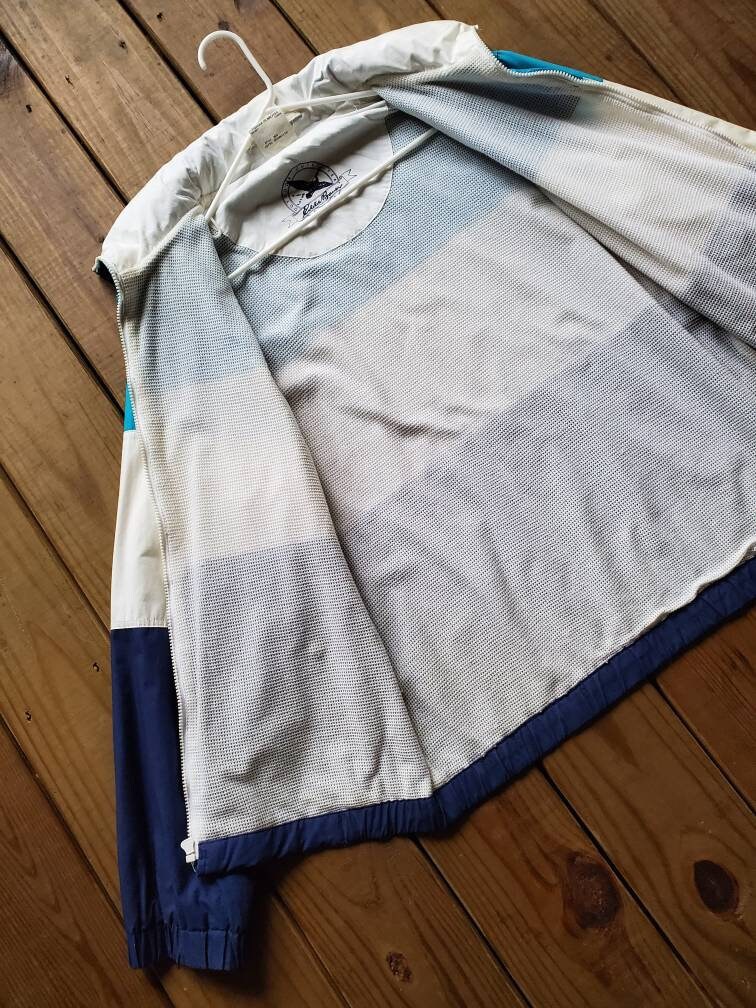 Eddie Bauer Men's M Vintage 80's Blue and White Colorblock Eddie Bauer Men's M Vintage 80's Blue and White Colorblock
