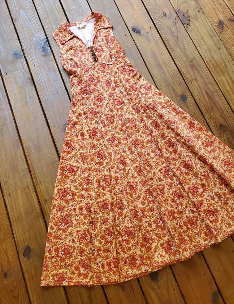 Kstudio S/M Vintage 80's 90's Red & Orange Floral Paisley