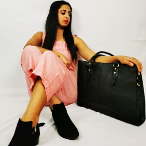 Leather Tote with Zipper
