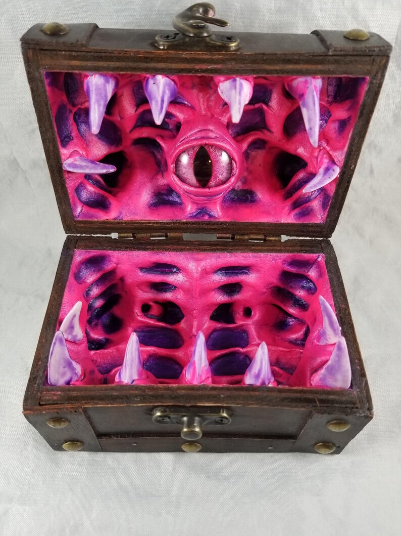 Cofre de dados de imitación personalizado para mazmorras y dragones, juego de rol de mesa Magic: The Gathering imagen 18