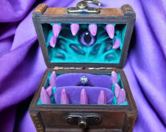 Dungeons and dragons mimic chest engagement ring