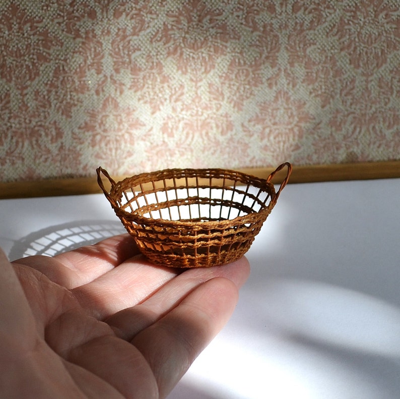Dollhouse Miniature Wicker Basket 112 Miniature wicker Etsy