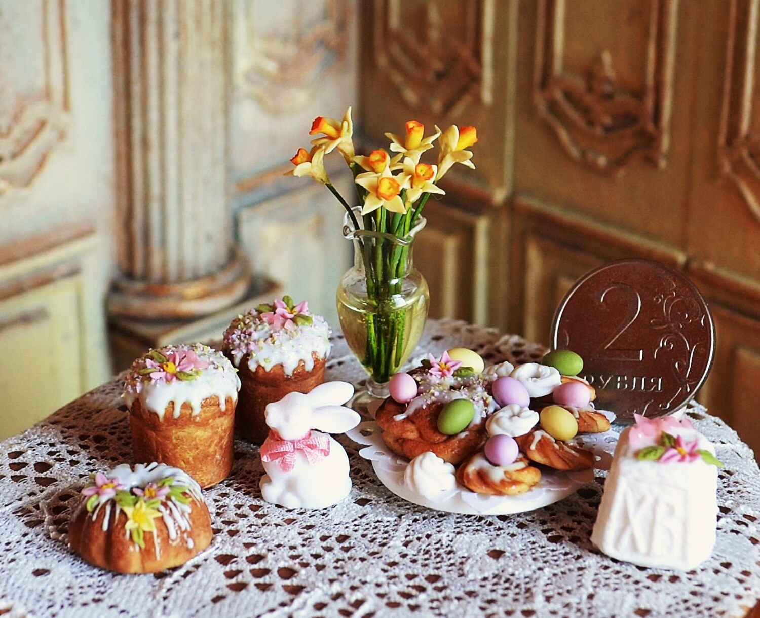 Dollhouse Miniature Easter ,Easter bakery products,  cakes, Easter sw…
