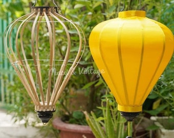 Set 2 Hoi An lanternes en soie de bambou 35cm - Tissu jaune imperméable à l’eau - Forme pomme - Décoration de mariage. Plafonnier