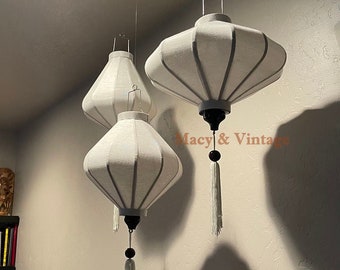 Set of 3 Hoi An bamboo lanterns 35cm - White cream color - Lanterns for home decoration. Patio lanterns. Garden lanterns. Wedding lanterns.