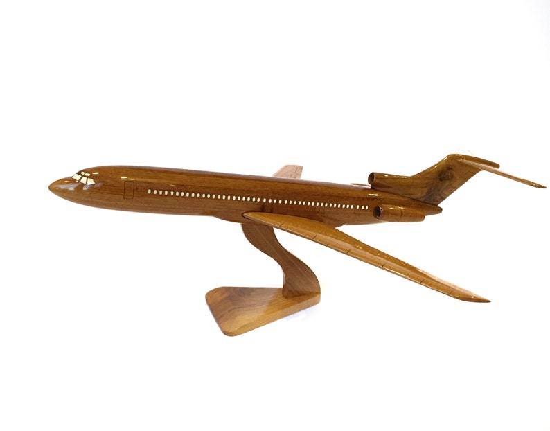 Boeing B727-16x16x7 Wooden handmade airplane