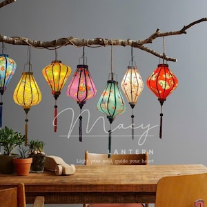 Set di 8 lanterne impermeabili in bambù da 35 cm - Tessuto 3D colorato unico con fiori - Decorazioni per matrimoni. Decorazioni per la casa. Decorazioni per il patio. Lampada da soggiorno.