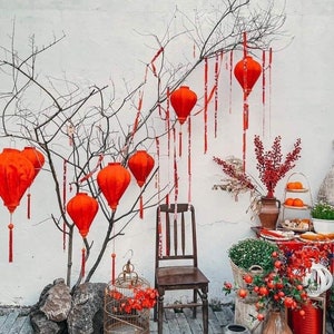Red Bamboo Silk Apple Lantern: Wedding, Patio Decor (35cm)