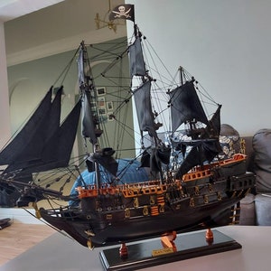 Black Pearl Model Ship Pirates of the Caribbean model ship Jack Sparrow ship Wooden Model Ship Size 24 or 32 image 7