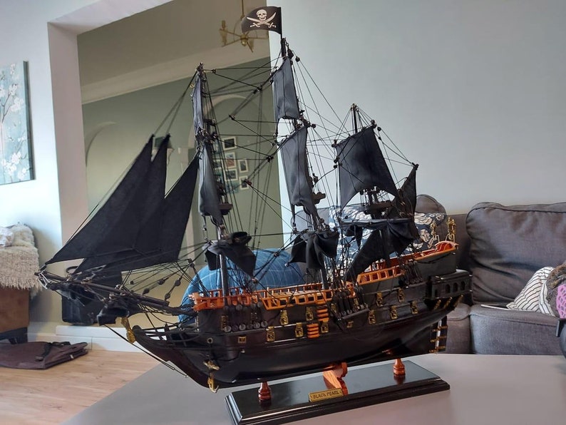 Black Pearl Model Ship Pirates of the Caribbean model ship Jack Sparrow ship Wooden Model Ship Size 24 or 32 image 7