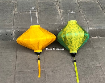 Set of 2 Bamboo Silk Balloon Lanterns - 47cm Wedding Decor