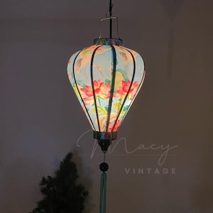 Hoi An bamboe waterdichte lantaarn 35 cm - 3D KRAAN en lotuspatroon - Stof #15 - Buitenlantaarn. Tuinlantaarn. Gelukslantaarn voor thuis