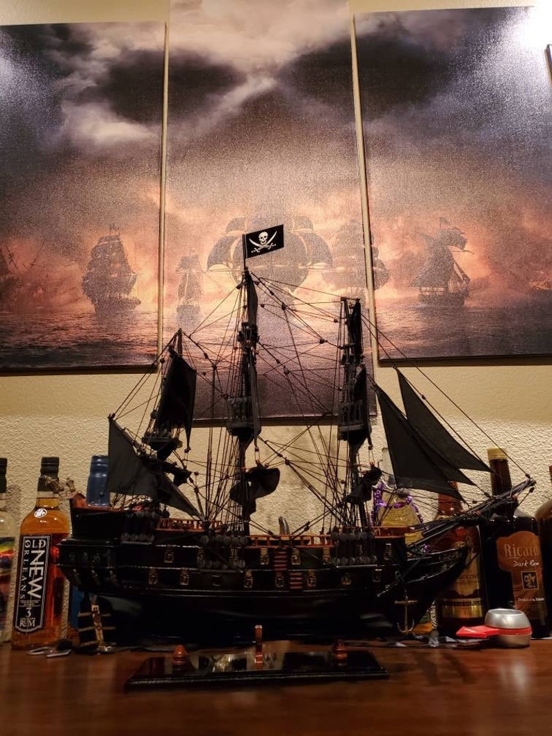 Black Pearl Model Ship Pirates of the Caribbean model ship Jack Sparrow ship Wooden Model Ship Size 24 or 32 image 2