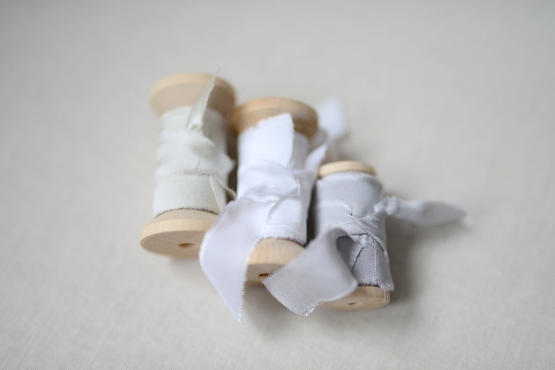 silk ribbons grey and white for the bridal bouquet Silk ribbons in champagne wedding white wedding decorations bouquet bridal bouquet ribbons