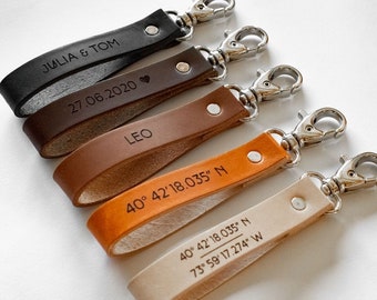 Personalized Leather Keychain, Personalized gift, Leather Keyholder, personalized keychain for men, personalized keychain for women