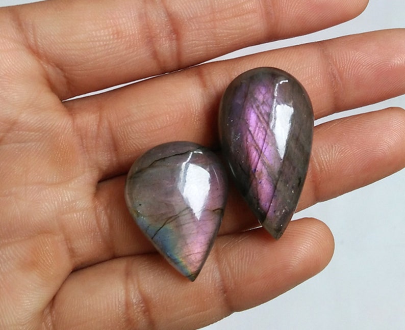 Natural Labradorite Cabochon Purple FlashLabradorite 82.9 CTS 34x19 MM Gemstone for Wirewrapp DIY Ring Pendant Jewelry Supplies
