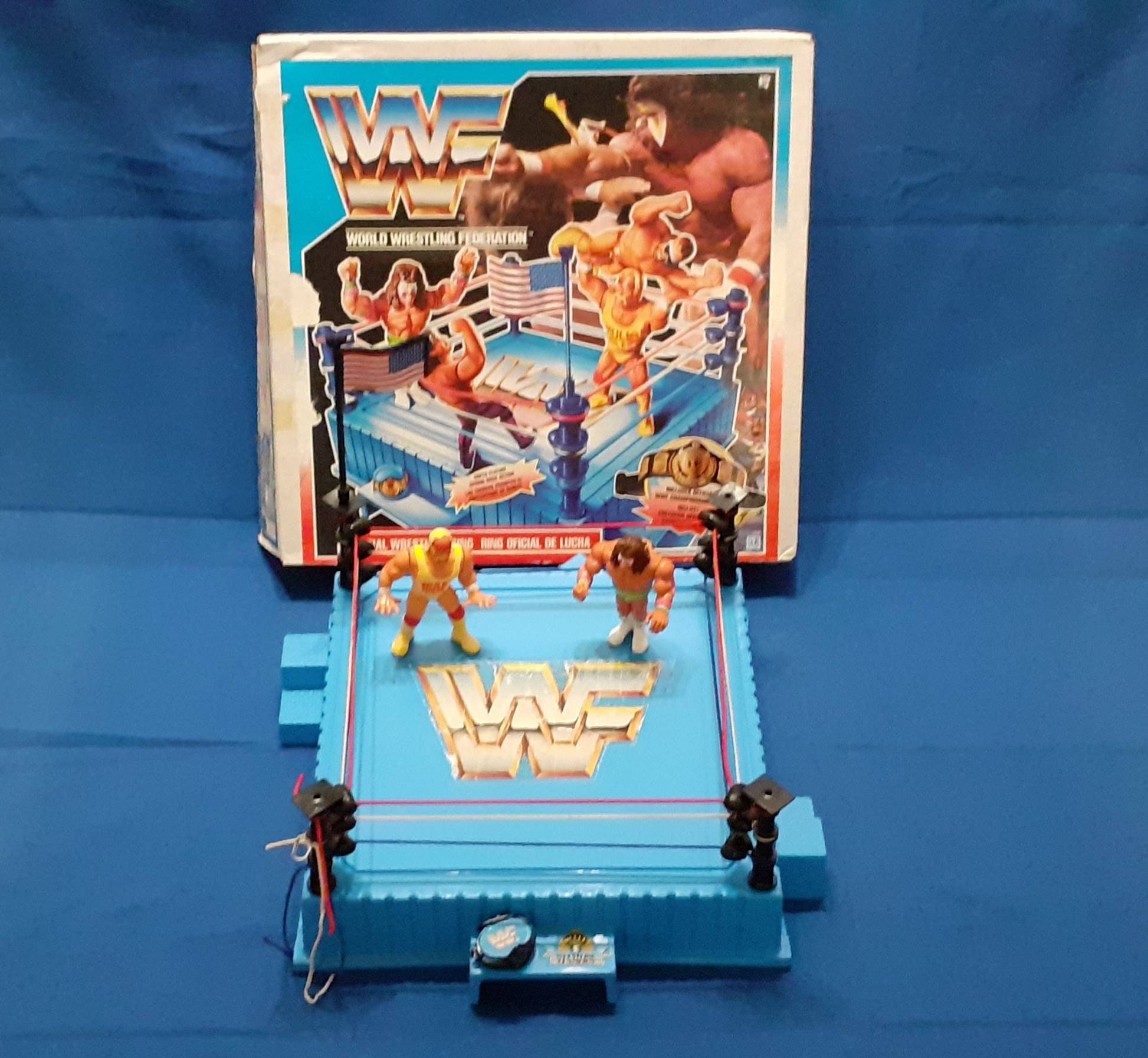 Hasbro online wrestling ring