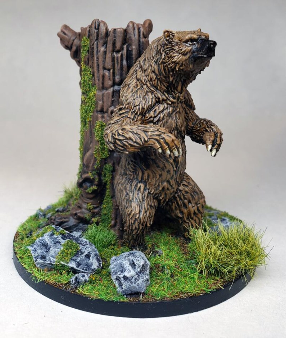 d*3様 world of miniature bears GUILOY　オート Giant Bear Miniature - Artisan Guild | Viking Beast Model