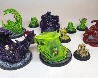 Painted black pudding, green slime, ochre jelly, blood pudding miniature / DnD Pathfinder D&D wargaming RPG Gloomhaven WFB Feypainting