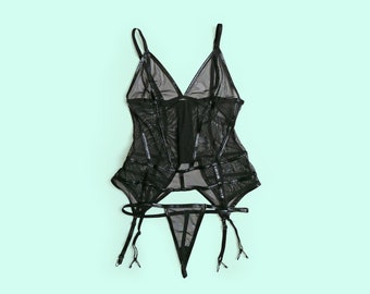 Vintage 90's Y2K Sheer Mesh Lingerie Set Corset Top Garter Cami Bra Soft Cups Camisole G-string Thong Calcinha Roupa Interior Preto - tamanho S-M