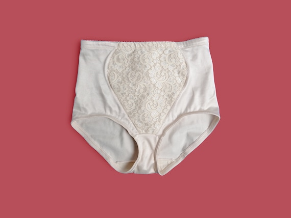 Buy Softline Multicolor Solid 100% Cotton Bikini Panty Online at
