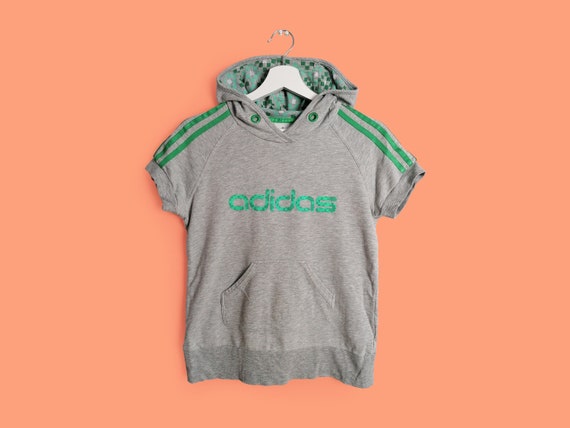 Short sleeve top adidas hoodie