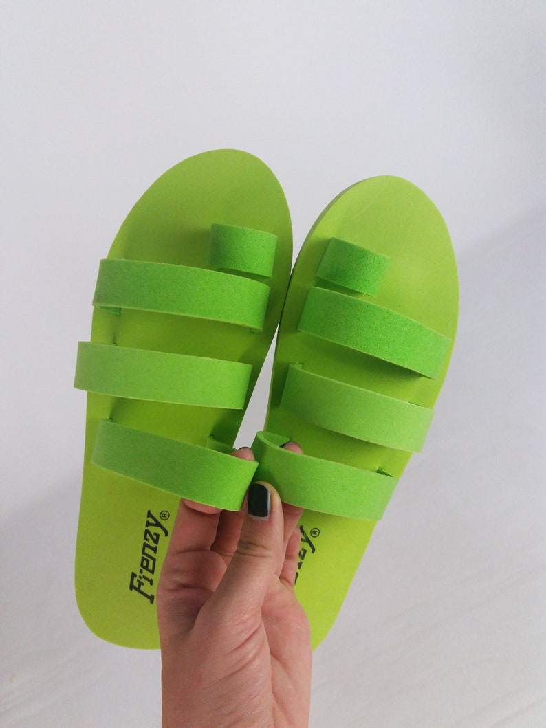 y2k flip flops