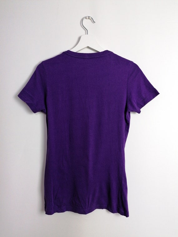 Vintage 90's Y2K NIKE V-neck T-shirt Purple Large Swoosh