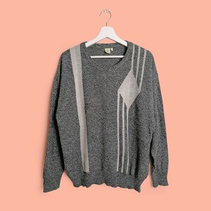 Vintage 80&#39;s Retro Pattern Unisex Sweater Oversized Pullover - size M-L