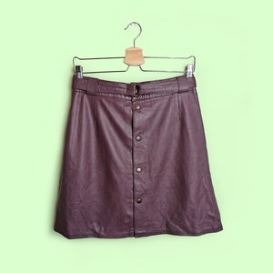 Vintage 80er Jahre Weiches Leder Pflaume Lila Retro A-Linie Front Snaps Mini Rock ~ Größe S-M