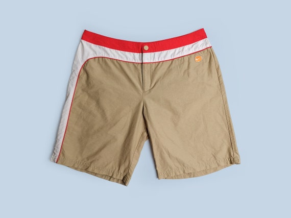 nike summer shorts womens