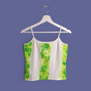 Vintage Y2K Tank Top Spaghetti Straps White Green Glitter Sequins Print Summer - size XS-S