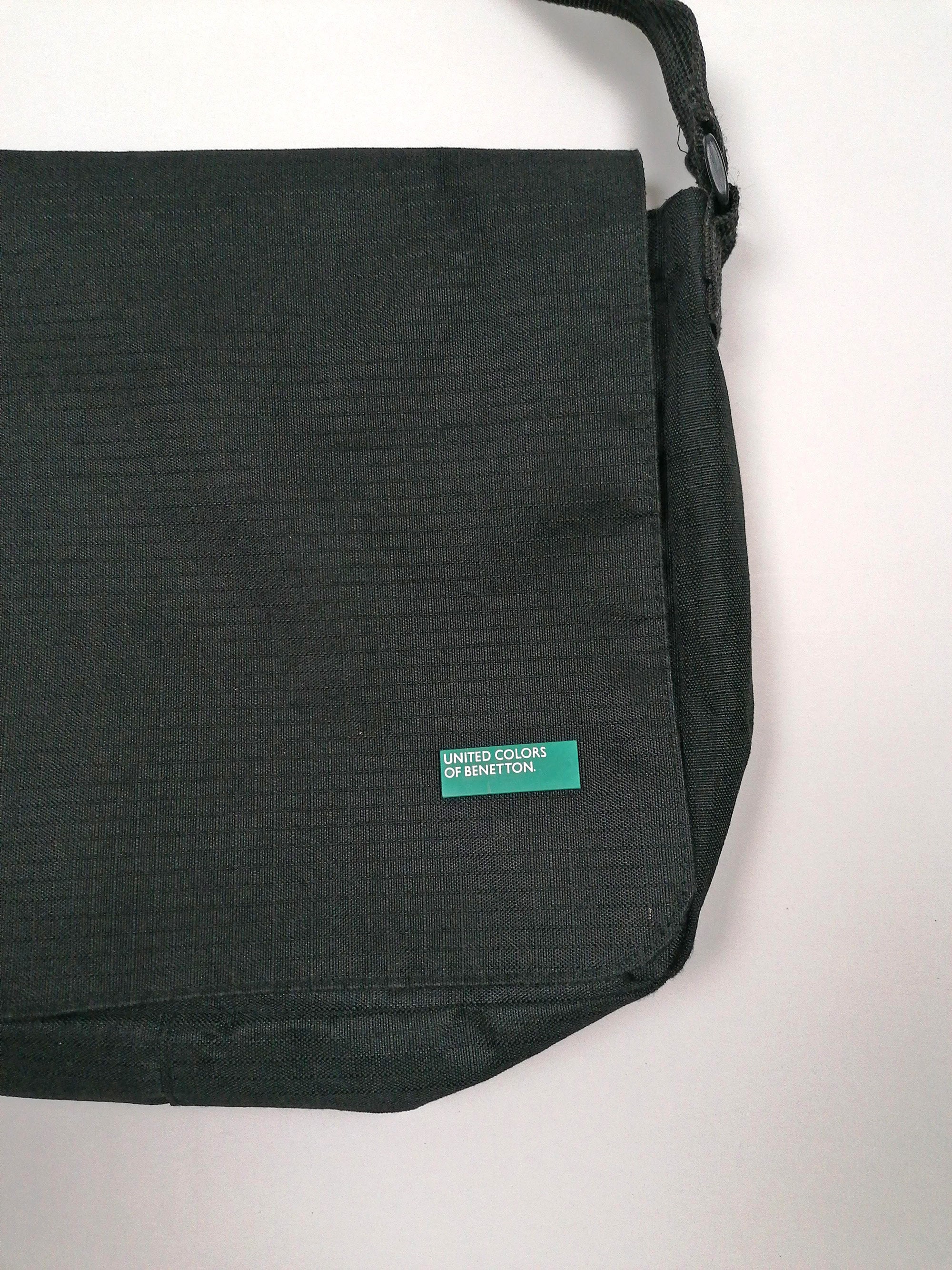 Y2K 00s Archive / Tech Nylon Sling Bag