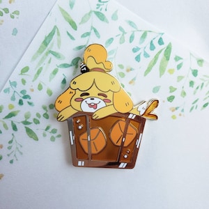 Whiskey-Belle Hard Enamel Pin