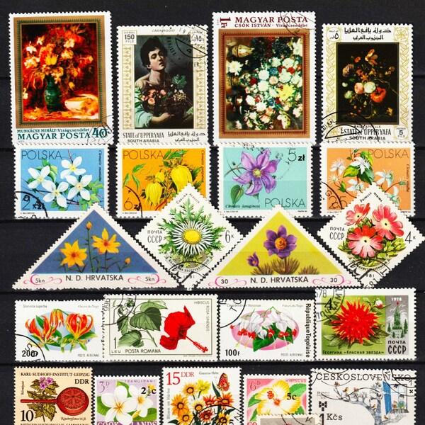 35 FLOWERS Worldwide Stamps Wildflowers Flowering Plants Fine Art Paintings Vintage Stamps Crafts Collage Stickers Journal Altered Art Tags