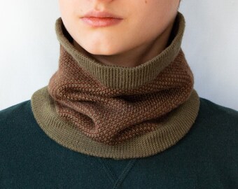 knitted neck scarf