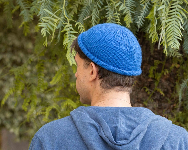 Mens knit hat cobalt blue merino wool men toque short trawler beanie hand knitted fisherman hat winter beanie rolled brim scull cap crochet cobalt blue