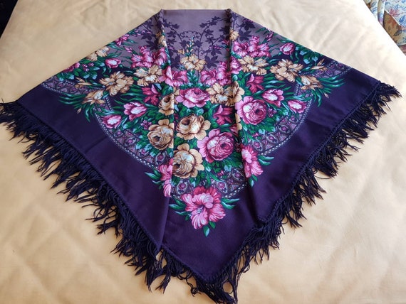 Floral Turkmen shawl-scarf