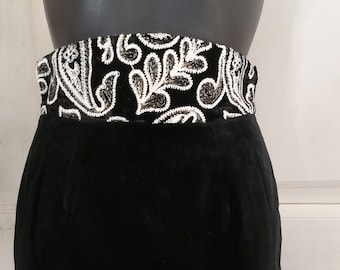 Vintage black velvet skirt ECAILLE with embroidered high waist Size 36 FR