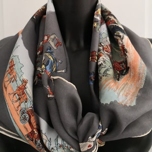 Foulard Vintage Thème équestre, Multicolore, Soie/Satin, état Très Bon