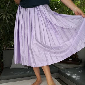 Gonna lunga plissettata vintage Daniel Hechter color lilla, taglia 36 FR